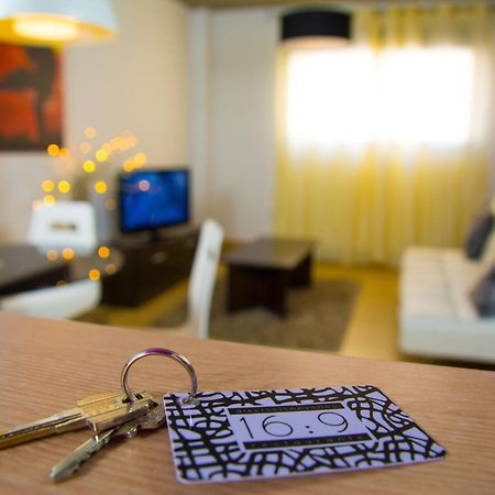Apartamentos 16:9 Playa Suites Almeria Ngoại thất bức ảnh