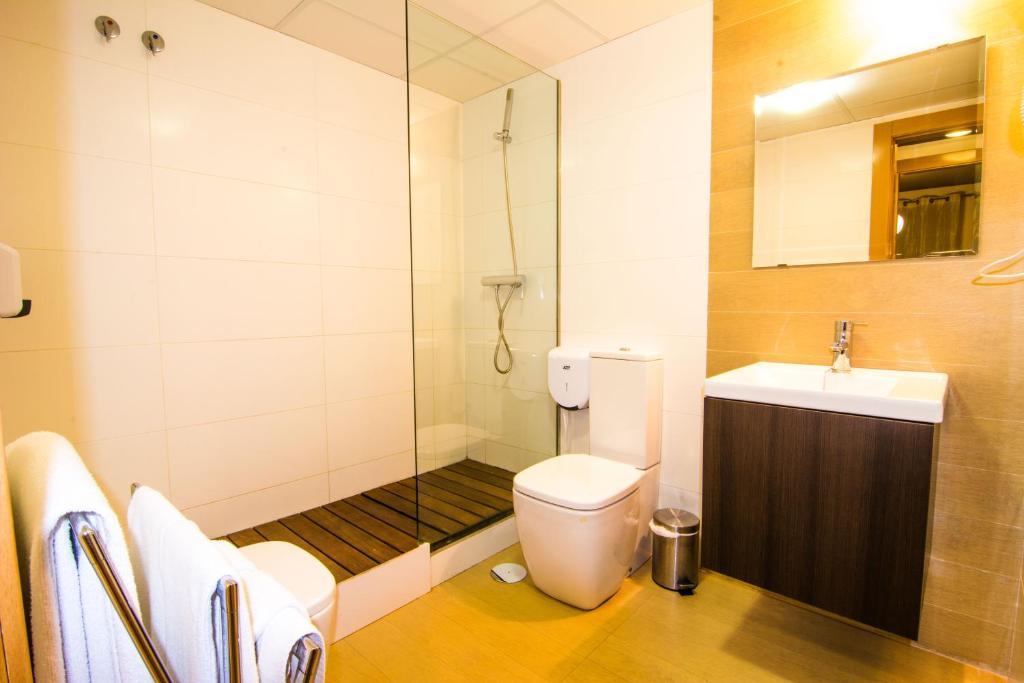 Apartamentos 16:9 Playa Suites Almeria Phòng bức ảnh