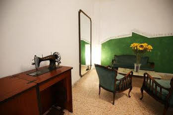Apartamentos 16:9 Playa Suites Almeria Ngoại thất bức ảnh