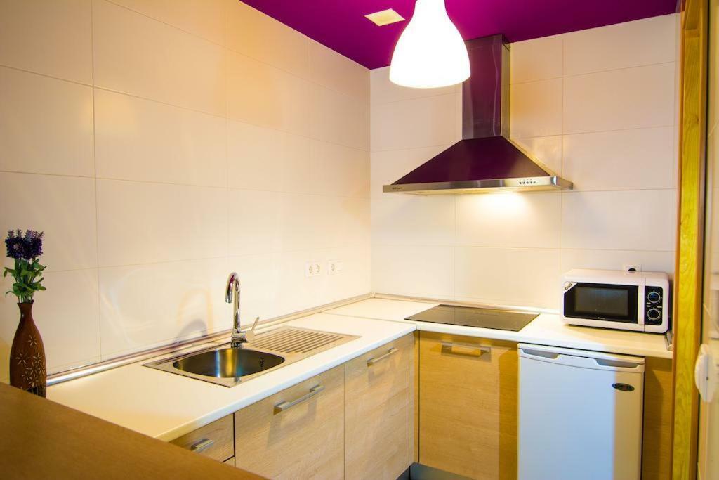 Apartamentos 16:9 Playa Suites Almeria Ngoại thất bức ảnh